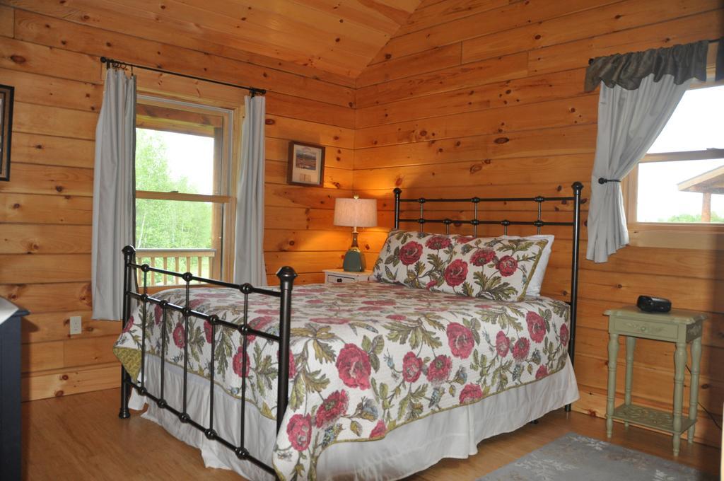 Muddy Moose Hotel Morrisville Buitenkant foto